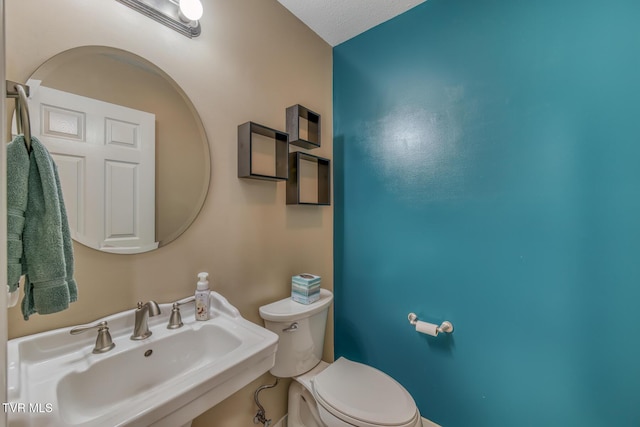 603 Stratford Ct Unit 603, Gray, TN 37615 - bathroom featuring a sink and toilet