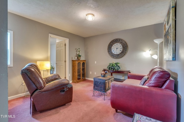 1634 Highland St, Kingsport, TN 37664 - carpeted living area featuring baseboards and a textured ceiling
