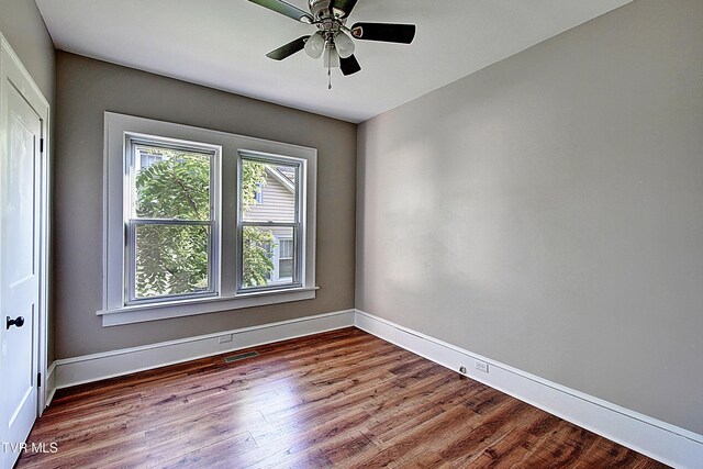 511 S Watauga Ave, Elizabethton, TN 37643 - photo 21