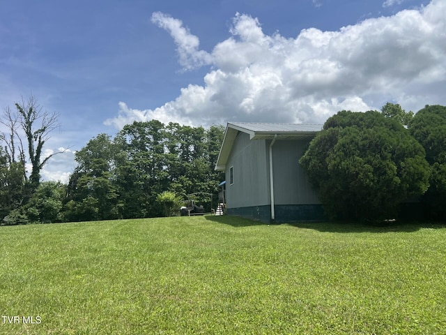 3911 Tate Springs Rd, Big Stone Gap, VA 24219 - view of green lawn
