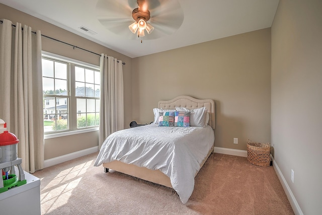 3309 Murrayfield Way, Kingsport, TN 37664 - bedroom featuring light colored carpet and ceiling fan