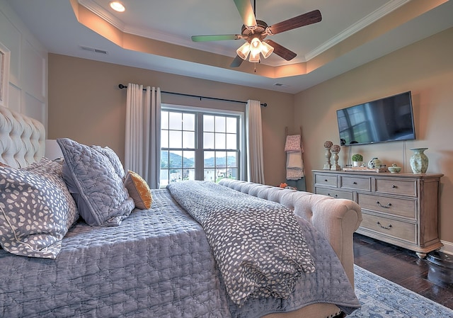 3309 Murrayfield Way, Kingsport, TN 37664 - bedroom with a raised ceiling, dark wood-type flooring, ornamental molding, ceiling fan, and recessed lighting