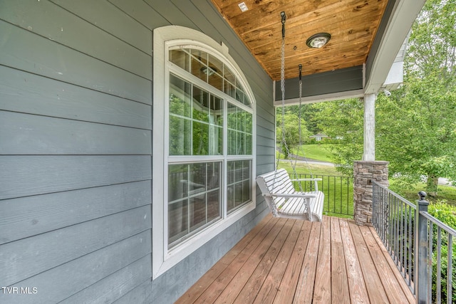197 Carr St, Mountain City, TN 37683 - photo 2