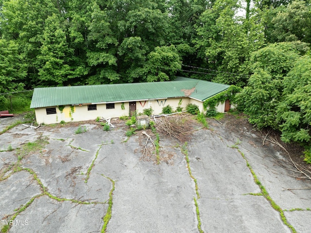 231 Vfw Trl, Pennington Gap, VA 24277
