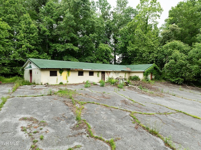 231 Vfw Trl, Pennington Gap, VA 24277