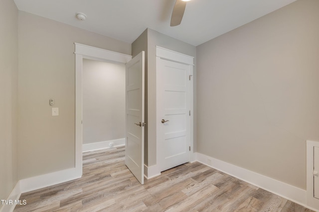 3528 Crestwood Dr, Kingsport, TN 37664 - unfurnished bedroom with light wood finished floors and a ceiling fan