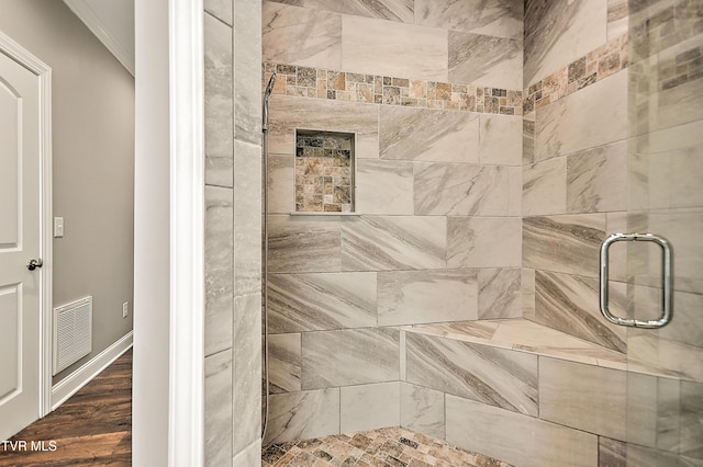 20385 Yeary Trl, Abingdon, VA 24211 - bathroom with a shower stall and crown molding