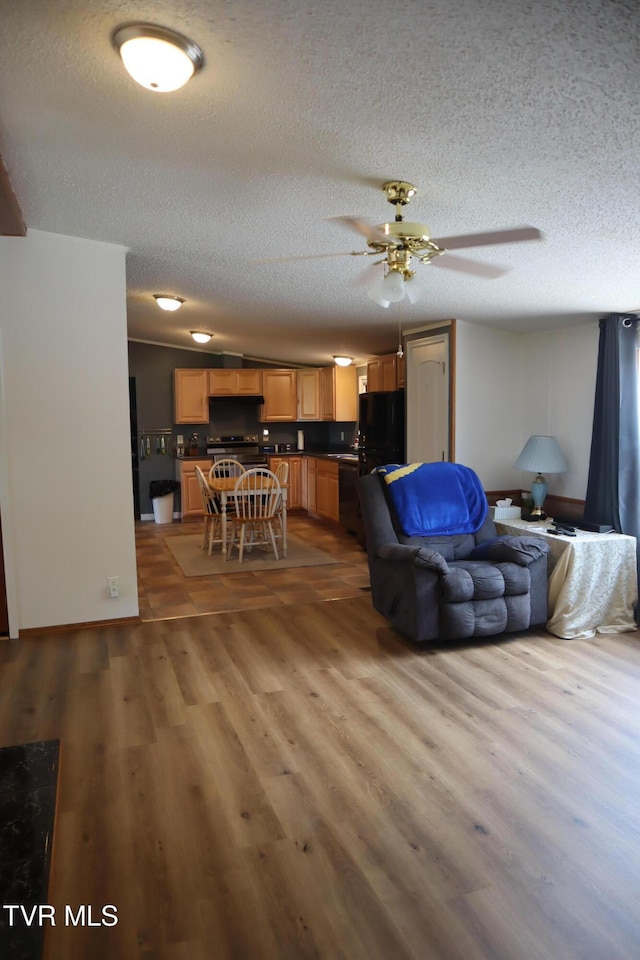 3374 W Old Kentucky Rd, Mosheim, TN 37818 - photo 23
