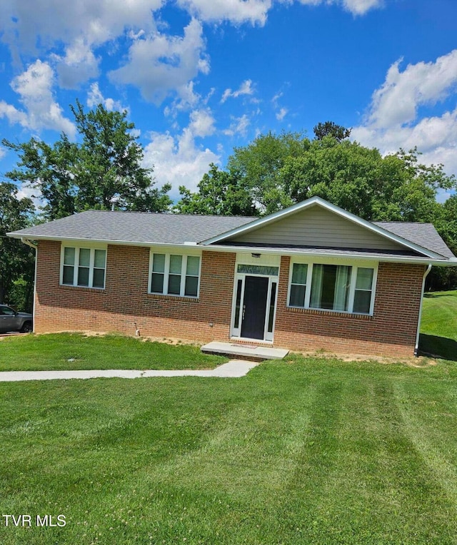 123 Valley View Dr, Rogersville, TN 37857 - ranch-style home with a front lawn and brick siding