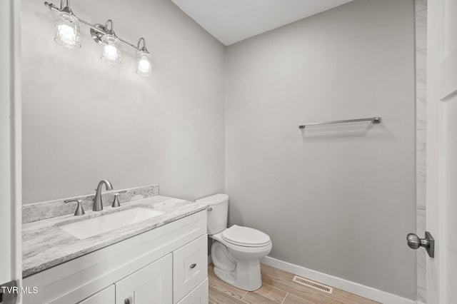 409 Pennsylvania Ave, Bristol, TN 37620 - bathroom with wood finished floors and vanity