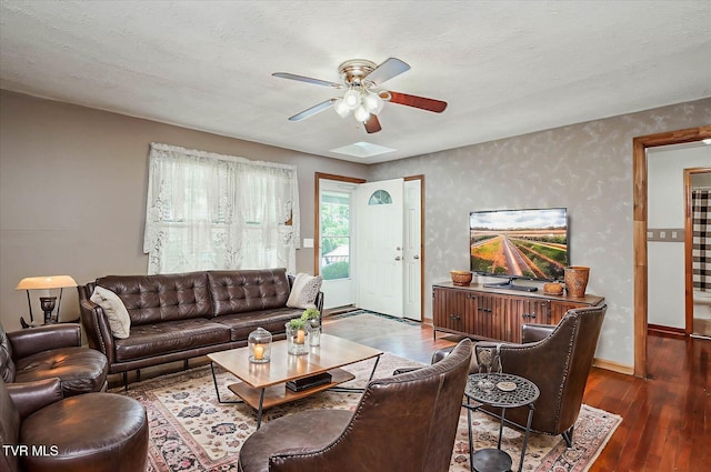 227 Jonesboro Dr, Bluff City, TN 37618 - living area featuring a ceiling fan, wood-type flooring, and a textured ceiling