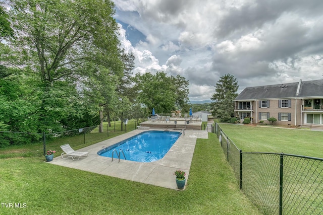 202 University Pkwy Unit 4E, Johnson City, TN 37604 - view of pool with a fenced backyard and a patio