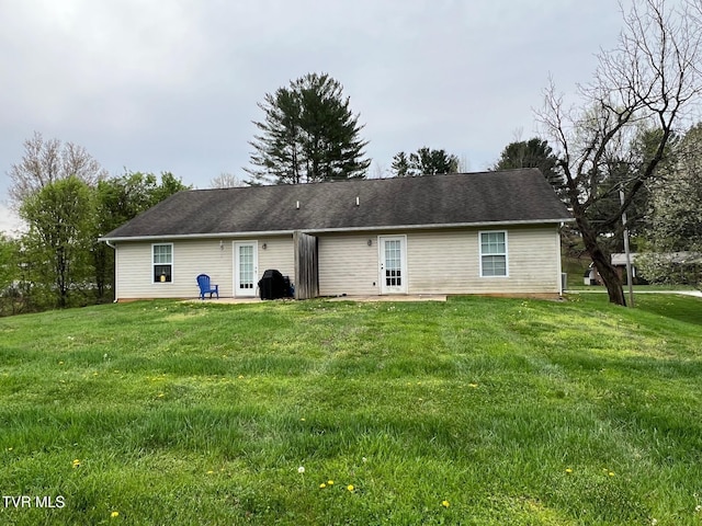 1107 Skyline Dr, Jonesborough, TN 37659 - back of house with a yard and a patio