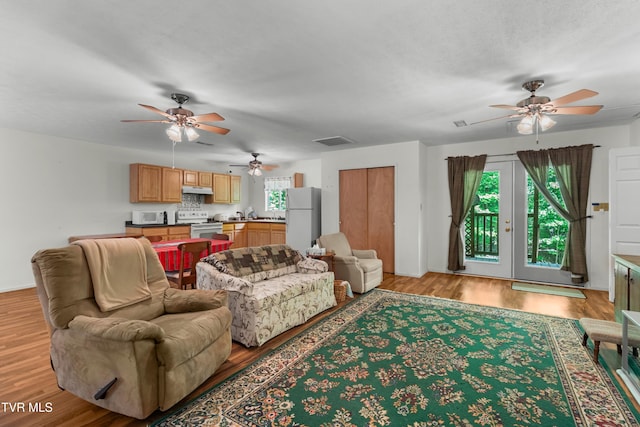 236 Beech St, Sneedville, TN 37869 - photo 3