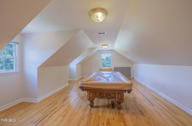566 Beechwood Rd, Kingsport, TN 37663 - game room with wood finished floors, vaulted ceiling, and billiards table