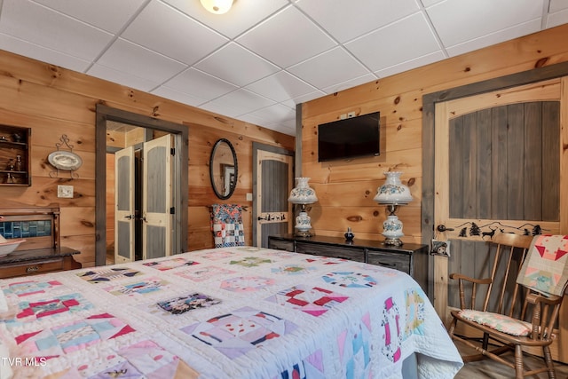 121 Hulse Rd, Jonesborough, TN 37659 - bedroom featuring wooden walls