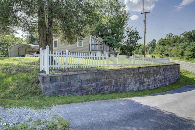 1277 Cooks Valley Rd, Kingsport, TN 37664 - view of front of property featuring a detached carport and a fenced front yard
