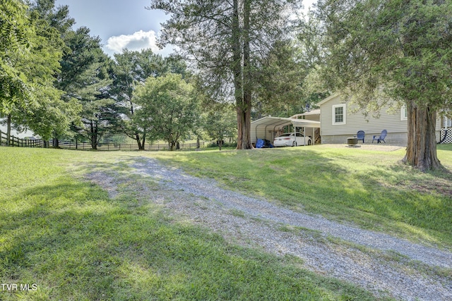 1277 Cooks Valley Rd, Kingsport, TN 37664 - view of yard featuring a detached carport and driveway