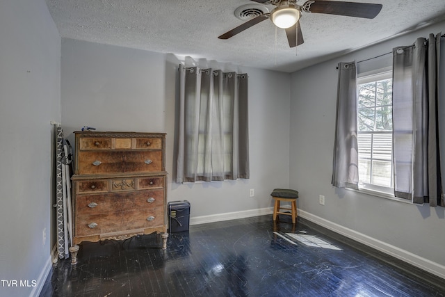 1277 Cooks Valley Rd, Kingsport, TN 37664 - unfurnished room with a textured ceiling, a ceiling fan, and wood finished floors