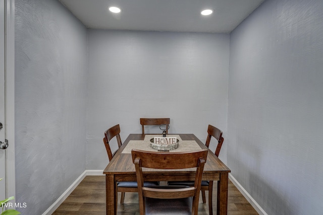 1277 Cooks Valley Rd, Kingsport, TN 37664 - dining space featuring dark wood-style floors and recessed lighting