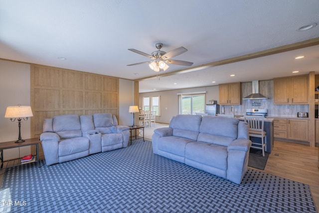 120 Maple Crest Cir, Surgoinsville, TN 37873 - living area featuring ceiling fan and recessed lighting