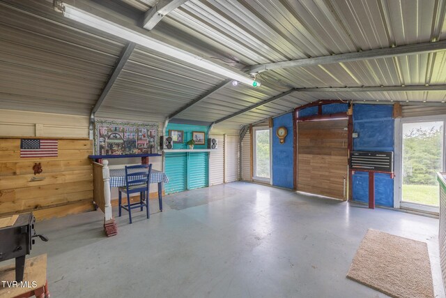 124 Maple Crest Cir, Surgoinsville, TN 37873 - garage with wood walls