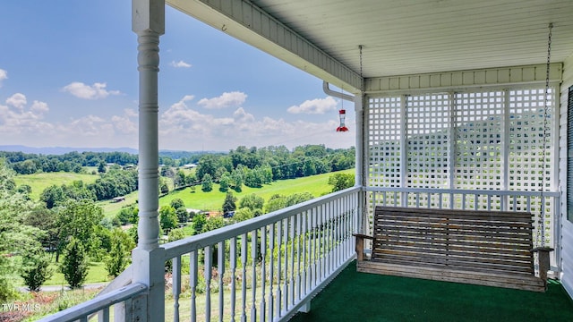124 Maple Crest Cir, Surgoinsville, TN 37873 - view of balcony