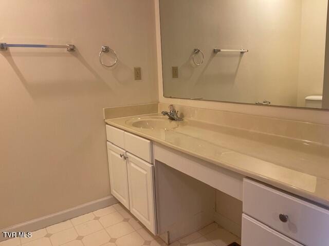 1203 E 8th Ave Unit 3, Johnson City, TN 37601 - bathroom with vanity and toilet