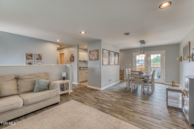 103 Daniels Way, Johnson City, TN 37615 - living room featuring wood finished floors and recessed lighting