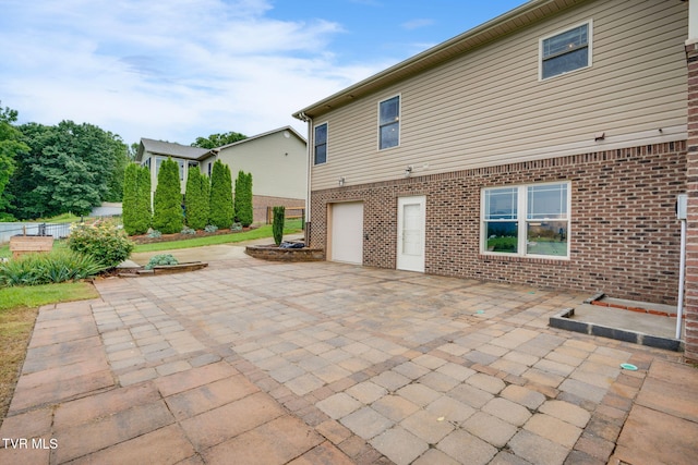397 Ridgecrest Rd, Jonesborough, TN 37659 - view of patio featuring a garage