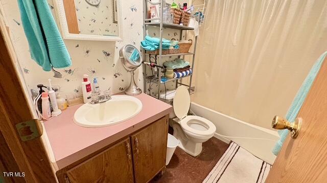 188 Flanary St, Kingsport, TN 37660 - full bath with vanity, shower / bath combo with shower curtain, and tile patterned floors