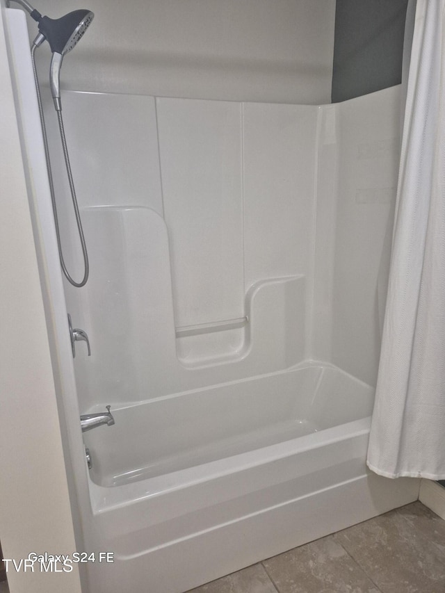 116 Tipton St Unit 209, Johnson City, TN 37604 - full bath featuring shower / bath combination with curtain