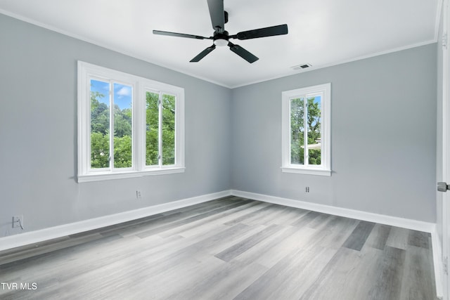 3974 Memorial Blvd, Kingsport, TN 37664 - unfurnished room with wood finished floors, a ceiling fan, and ornamental molding