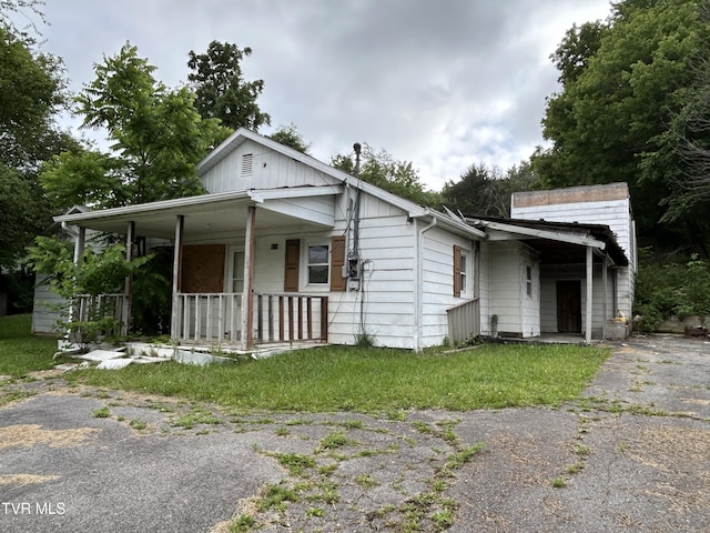 531 NW Mullins St, Wise, VA 24293 - photo 2