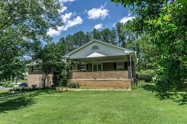 2449 Jennings Dr, Kingsport, TN 37660 - photo 5