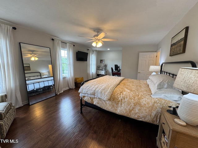 700 NW The Terrace St Unit D, Norton, VA 24273 - bedroom featuring wood finished floors, a desk, and a ceiling fan