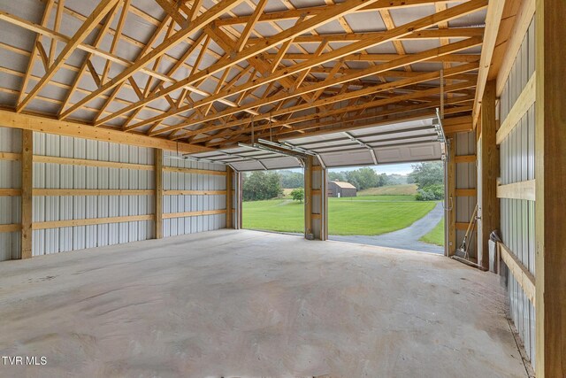 945 Dashaway Rd, Chuckey, TN 37641 - view of garage