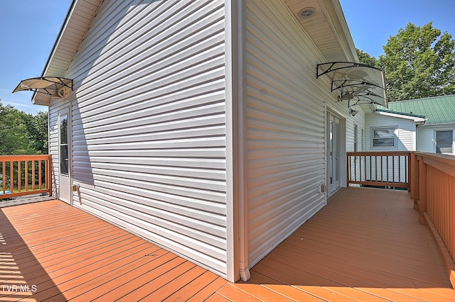 307 Tween Hills Rd, Bristol, TN 37620 - view of deck