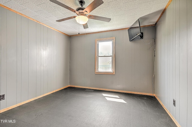 307 Tween Hills Rd, Bristol, TN 37620 - spare room featuring ceiling fan