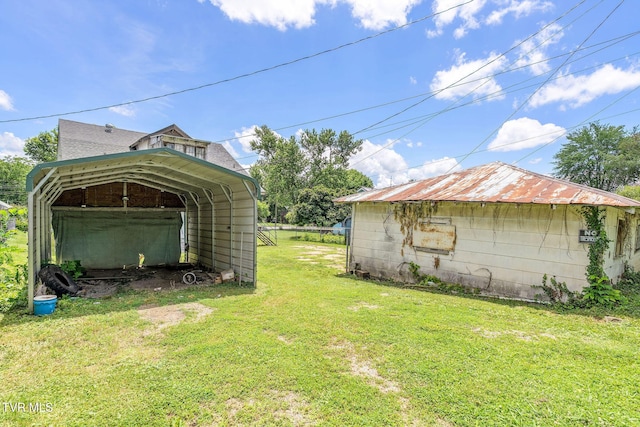 1411 E Unaka Ave, Johnson City, TN 37601 - view of grassy yard featuring a carport