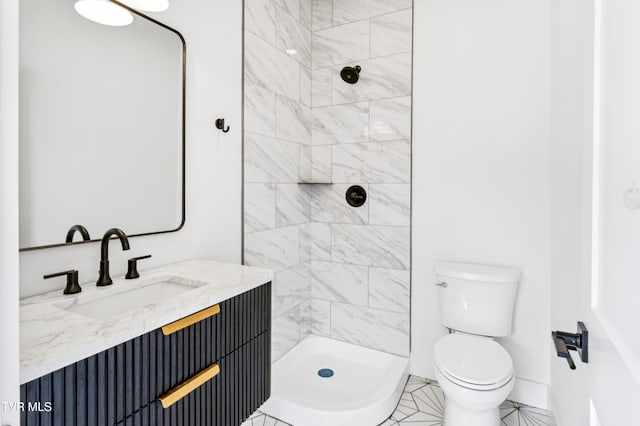 1533 Pactolas Rd Unit 107, Johnson City, TN 37604 - full bathroom with vanity and a tile shower