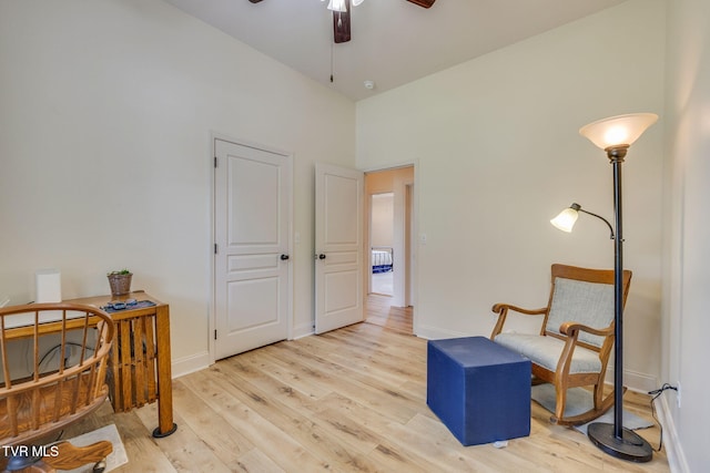 1645 Old Stagecoach Rd, Jonesborough, TN 37659 - living area with ceiling fan and wood finished floors