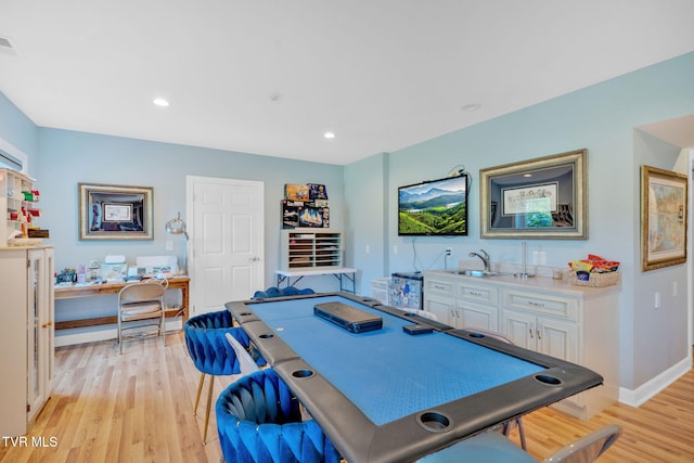 788 Watauga Rd, Watauga, TN 37694 - game room featuring light wood finished floors, wet bar, and recessed lighting