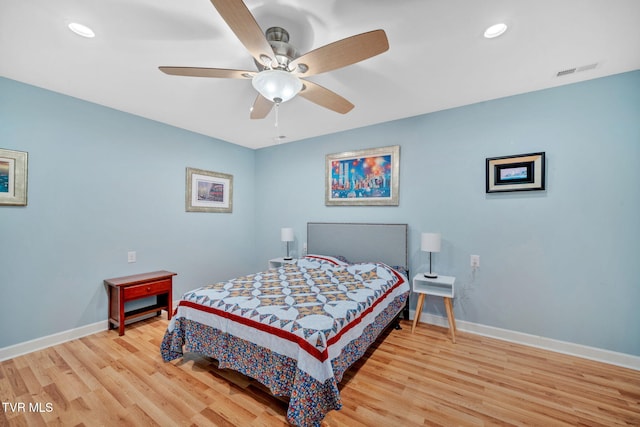 788 Watauga Rd, Watauga, TN 37694 - bedroom featuring wood finished floors, recessed lighting, and ceiling fan