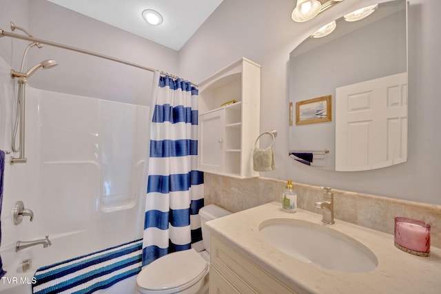 788 Watauga Rd, Watauga, TN 37694 - full bath featuring vanity and shower / bath combination with curtain
