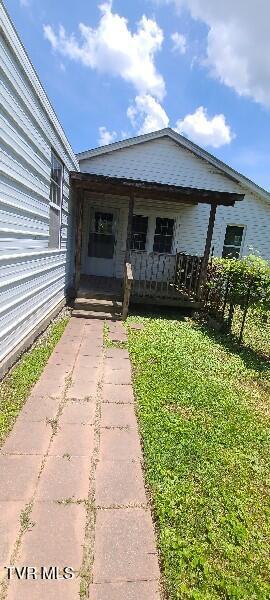 1814 Park St, Kingsport, TN 37664 - view of front facade featuring a porch