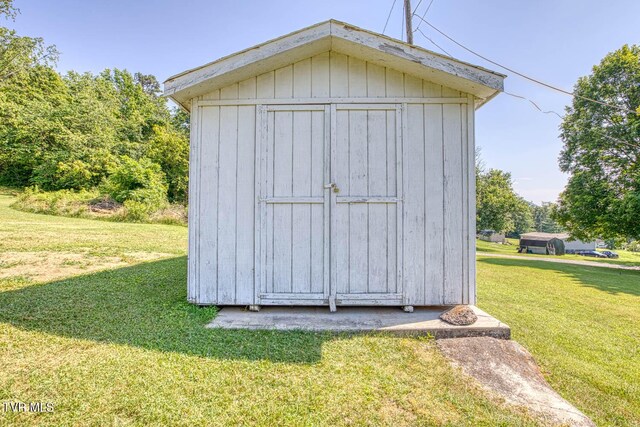 426 S Johnson Rd, Rogersville, TN 37857 - photo 28