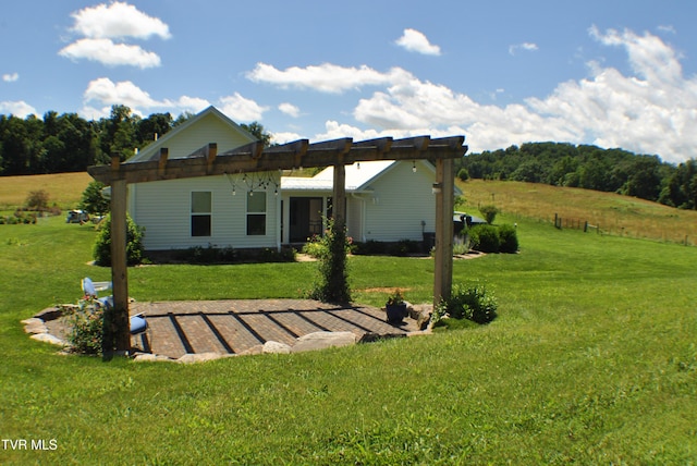 286 Sliger Rd, Jonesborough, TN 37659 - back of property featuring a lawn