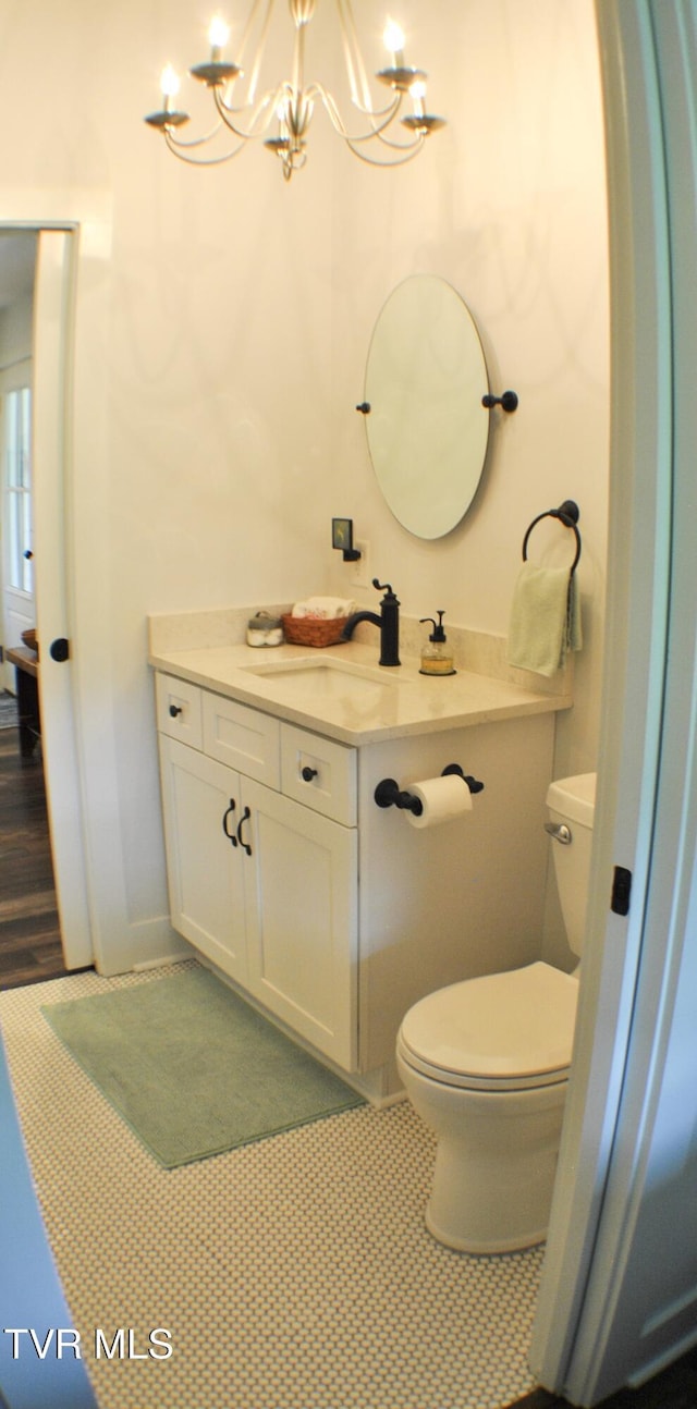 286 Sliger Rd, Jonesborough, TN 37659 - bathroom featuring vanity and a chandelier