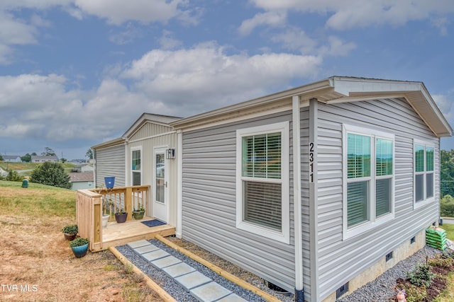 2311 Serenity Ct, Kingsport, TN 37665 - view of property exterior featuring crawl space